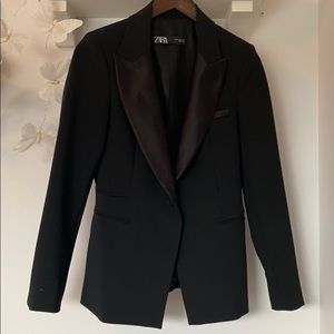 Black Zara Blazer
